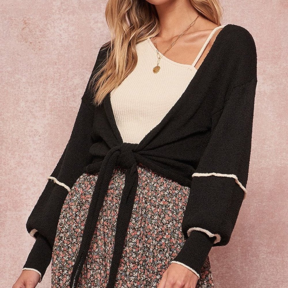 Women's Black Textured Self-tie Closure Long Sleeves Knit Cardigan Sweater NWT